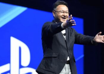Xbox Chief Phil Spencer Commends PlayStation’s Shuhei Yoshida